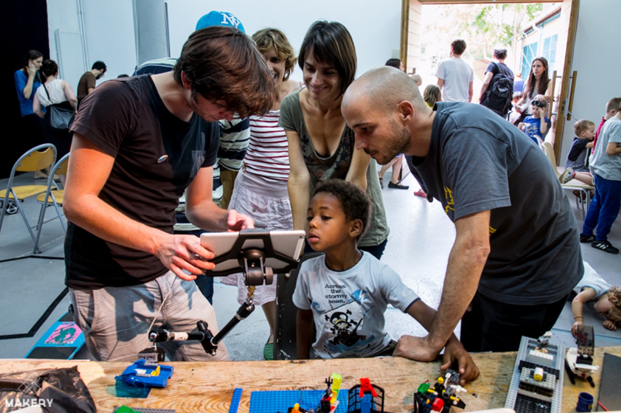 Que faire de ses mini makers à la Toussaint? : Makery