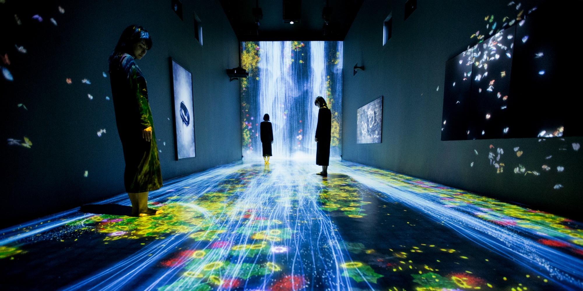 Teamlab Work Budding in the shadow of Teamlab in London : Makery