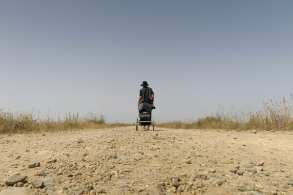 Walking the Meseta in Castile y León (after rescuing a man suffering from heatstroke). © Monique Besten